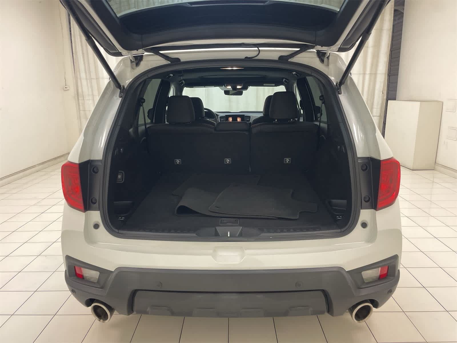 Thumbnail: 2022 Honda Passport - 23