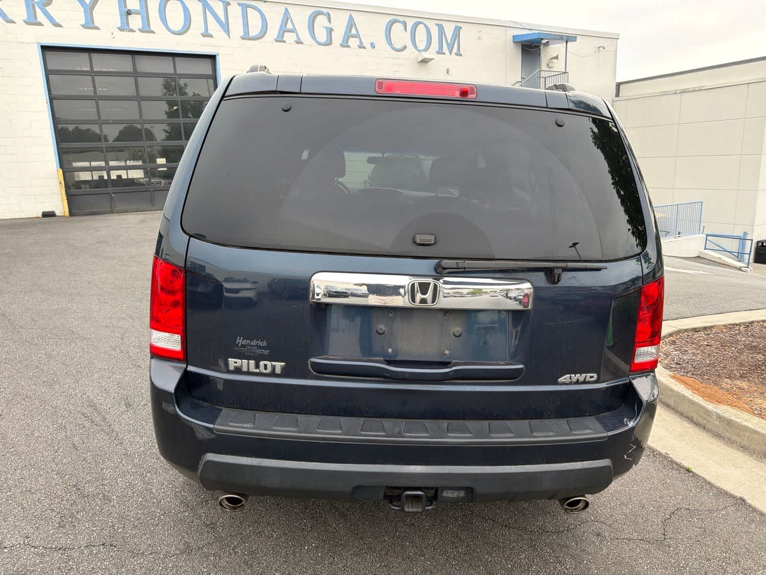 Thumbnail: 2011 Honda Pilot - 10