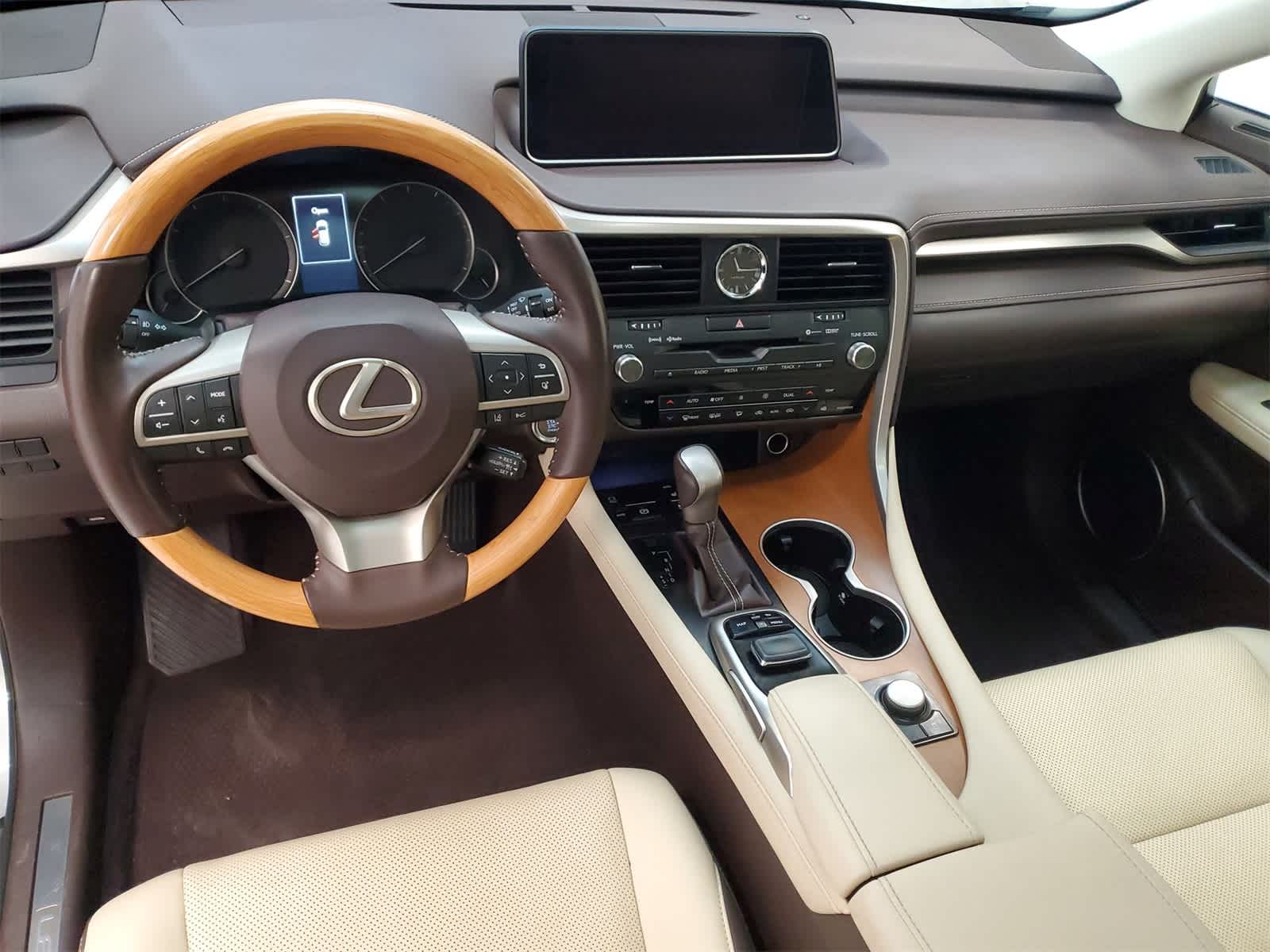 Thumbnail: 2018 Lexus RX - 21