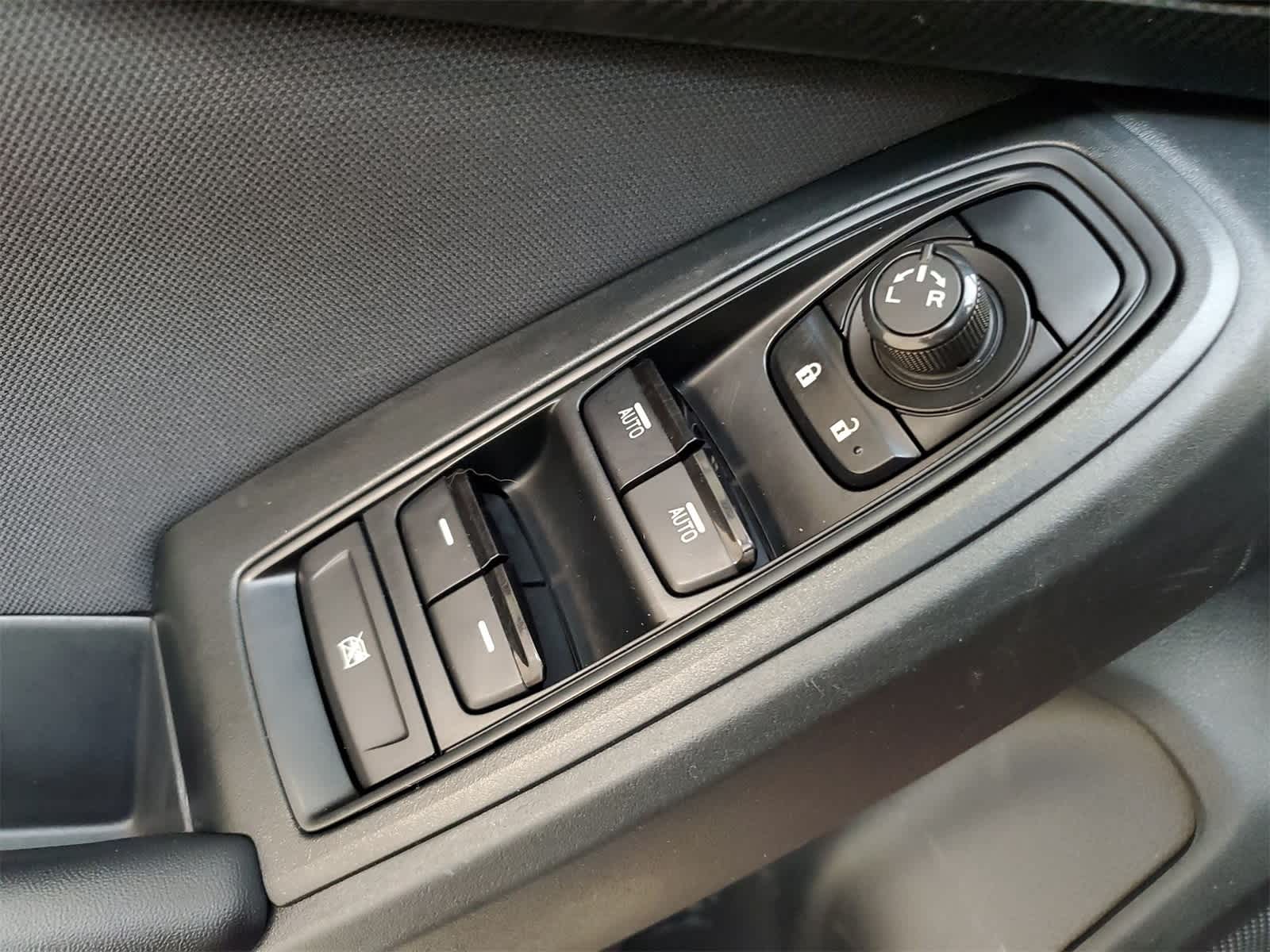 Thumbnail: 2019 Subaru Crosstrek - 15