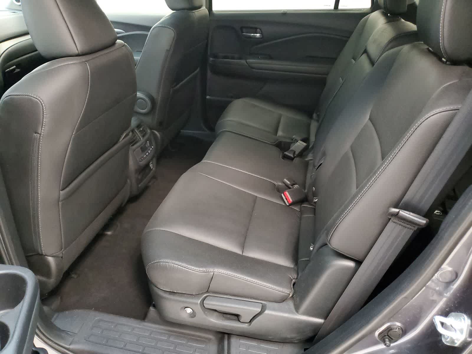 Thumbnail: 2022 Honda Pilot - 21