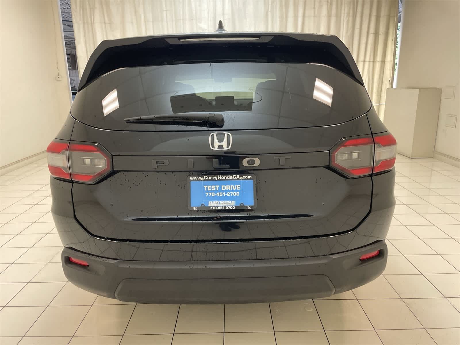 2023 Honda Pilot LX 26