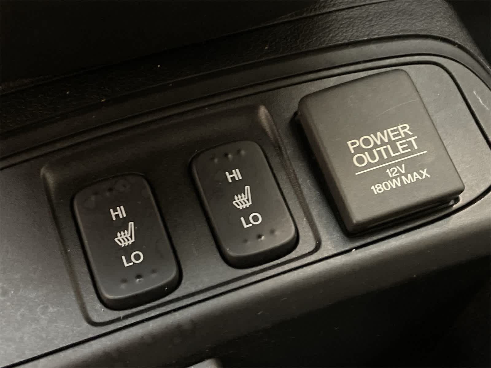 Thumbnail: 2016 Honda CR-V - 6