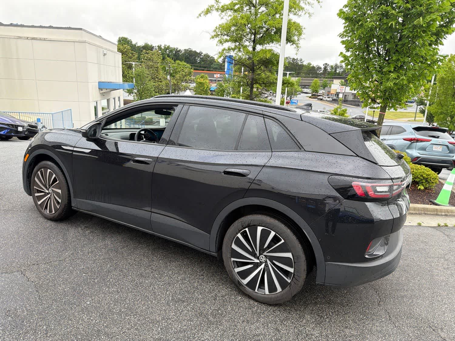 Thumbnail: 2024 Volkswagen ID.4 - 6