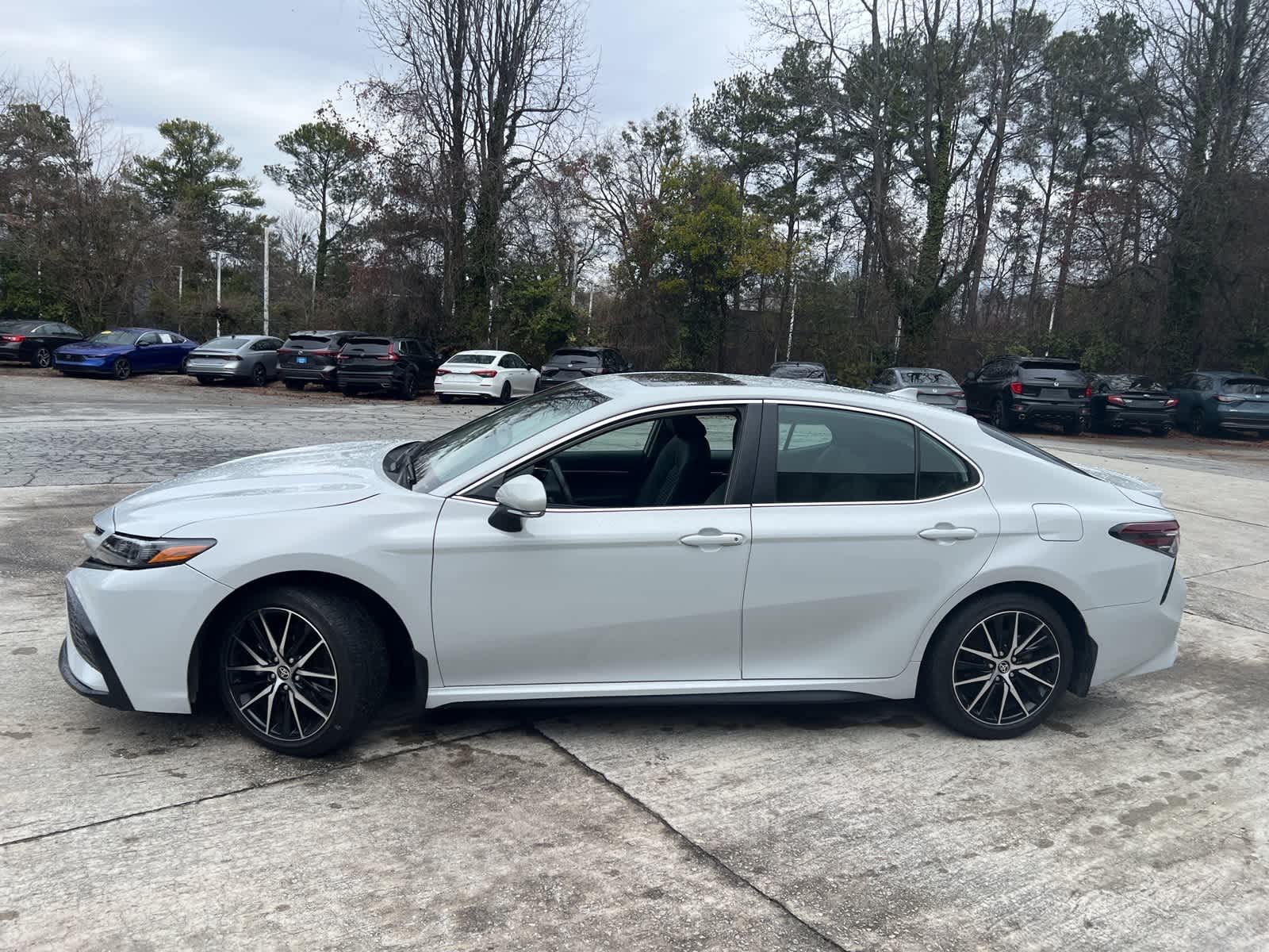 Thumbnail: 2024 Toyota Camry - 6