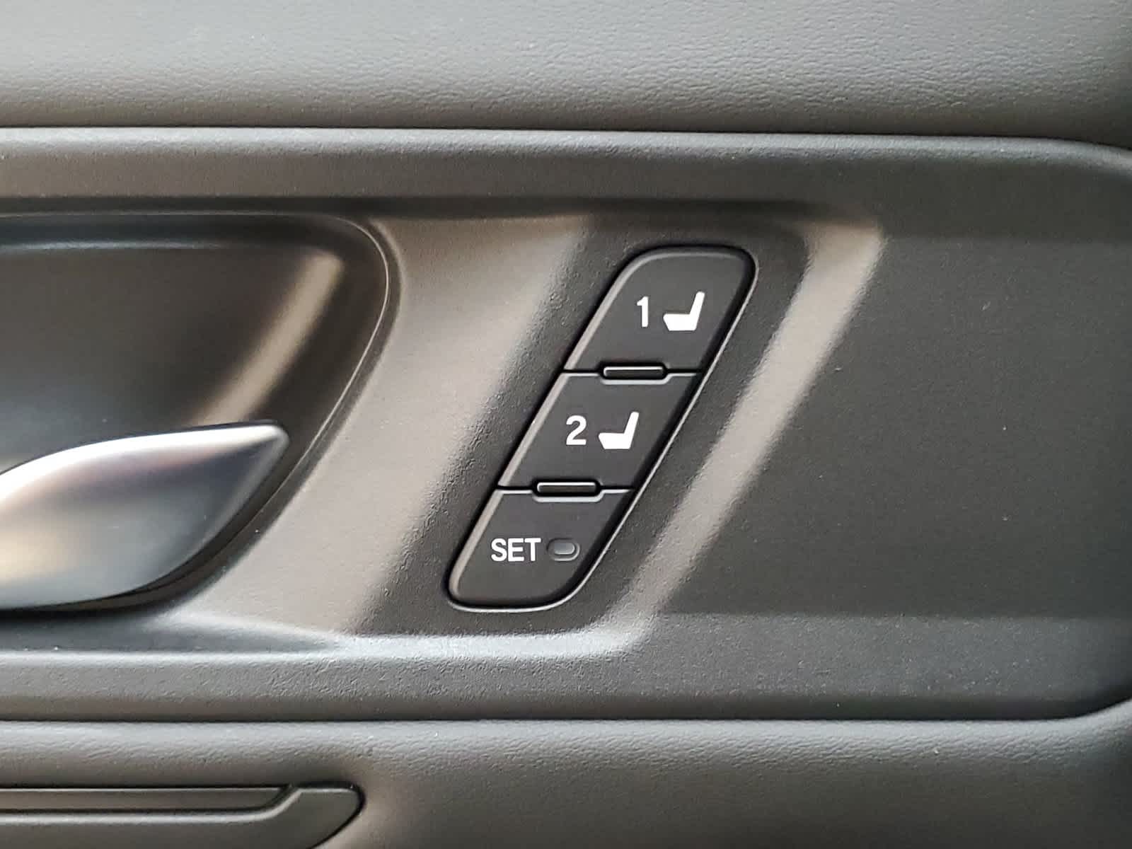 2024 Honda Accord Hybrid Touring - Photo 19