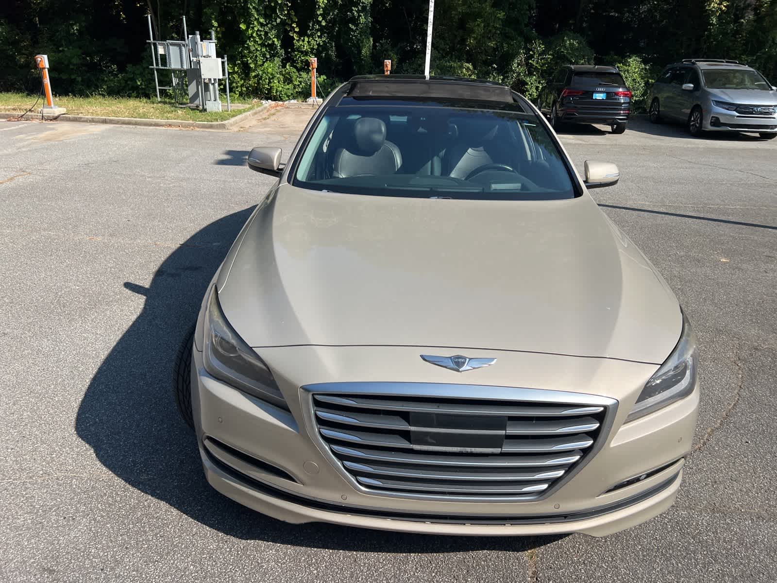 Thumbnail: 2015 Hyundai Genesis - 15