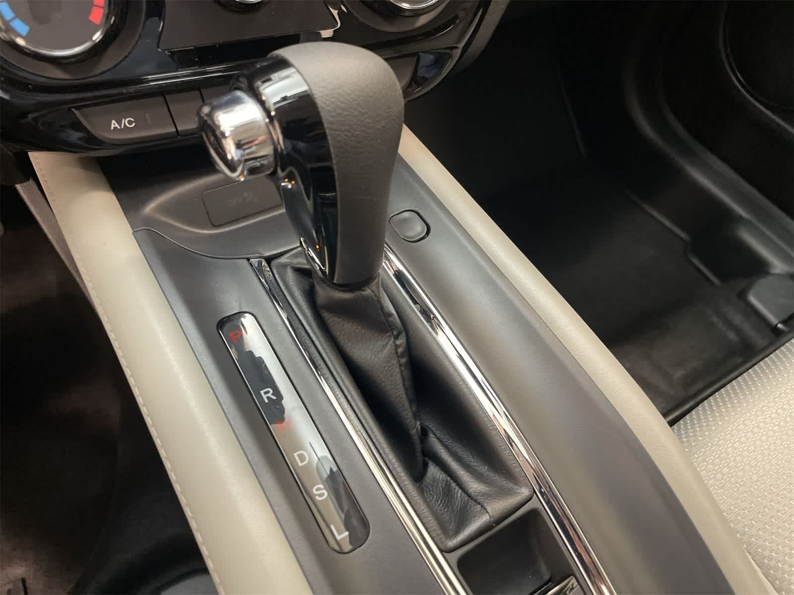 2022 Honda HR-V LX 6