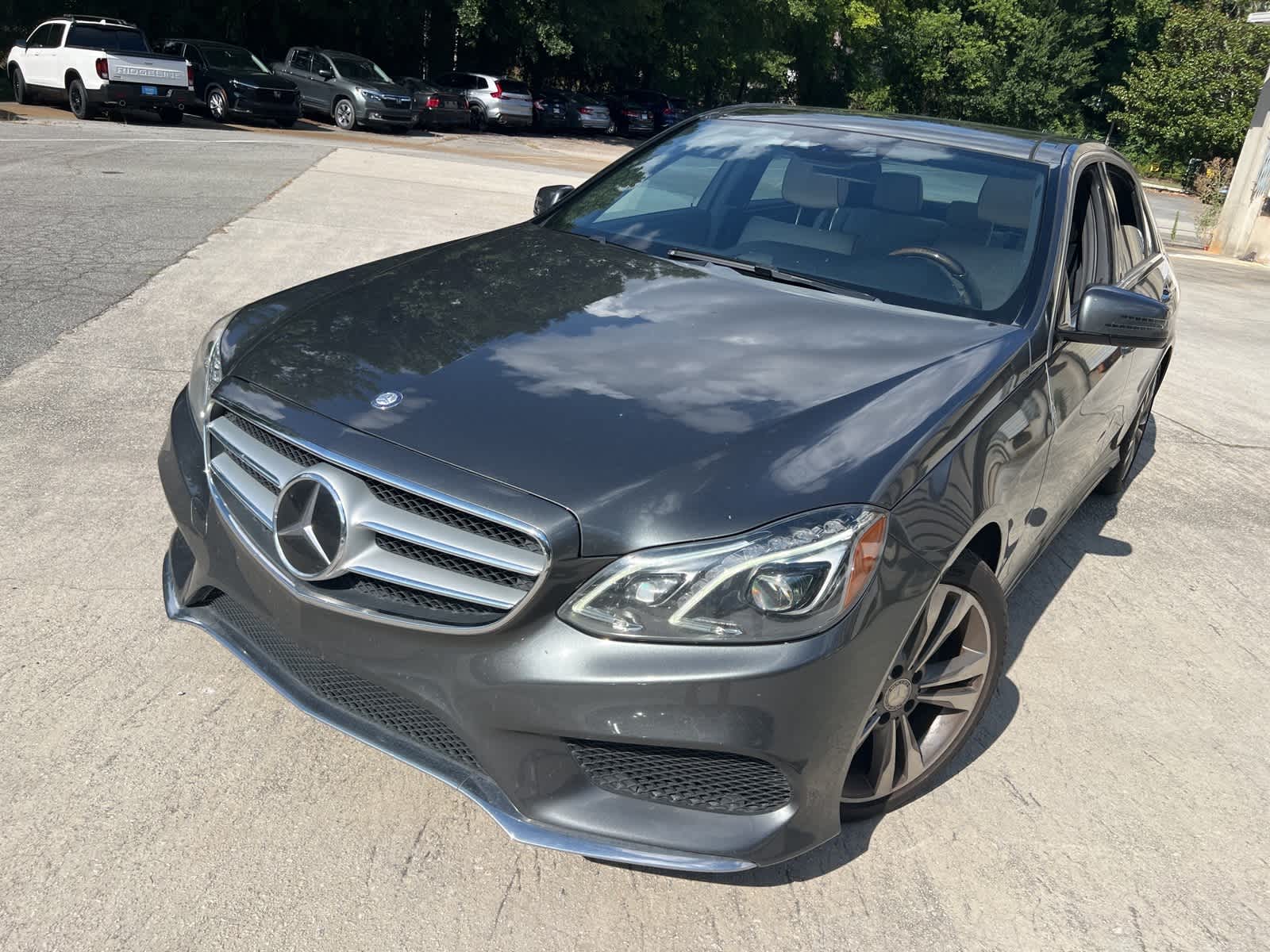 Thumbnail: 2016 Mercedes-Benz E-Class - 1