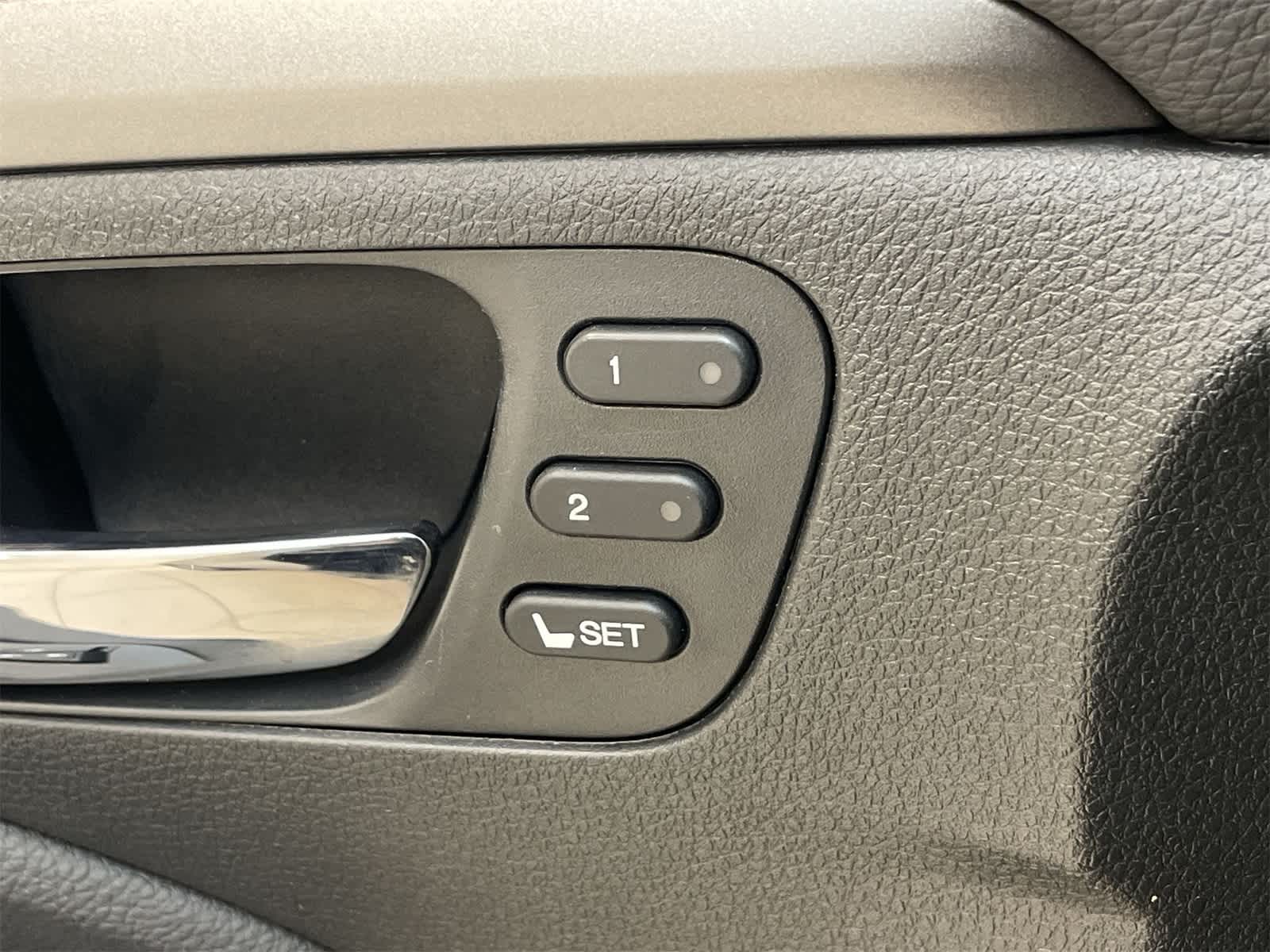 Thumbnail: 2019 Honda Passport - 18