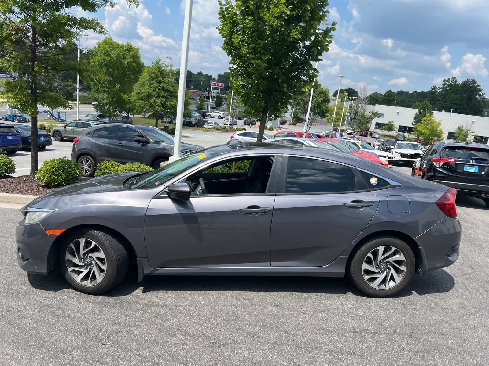 Thumbnail: 2016 Honda Civic - 6