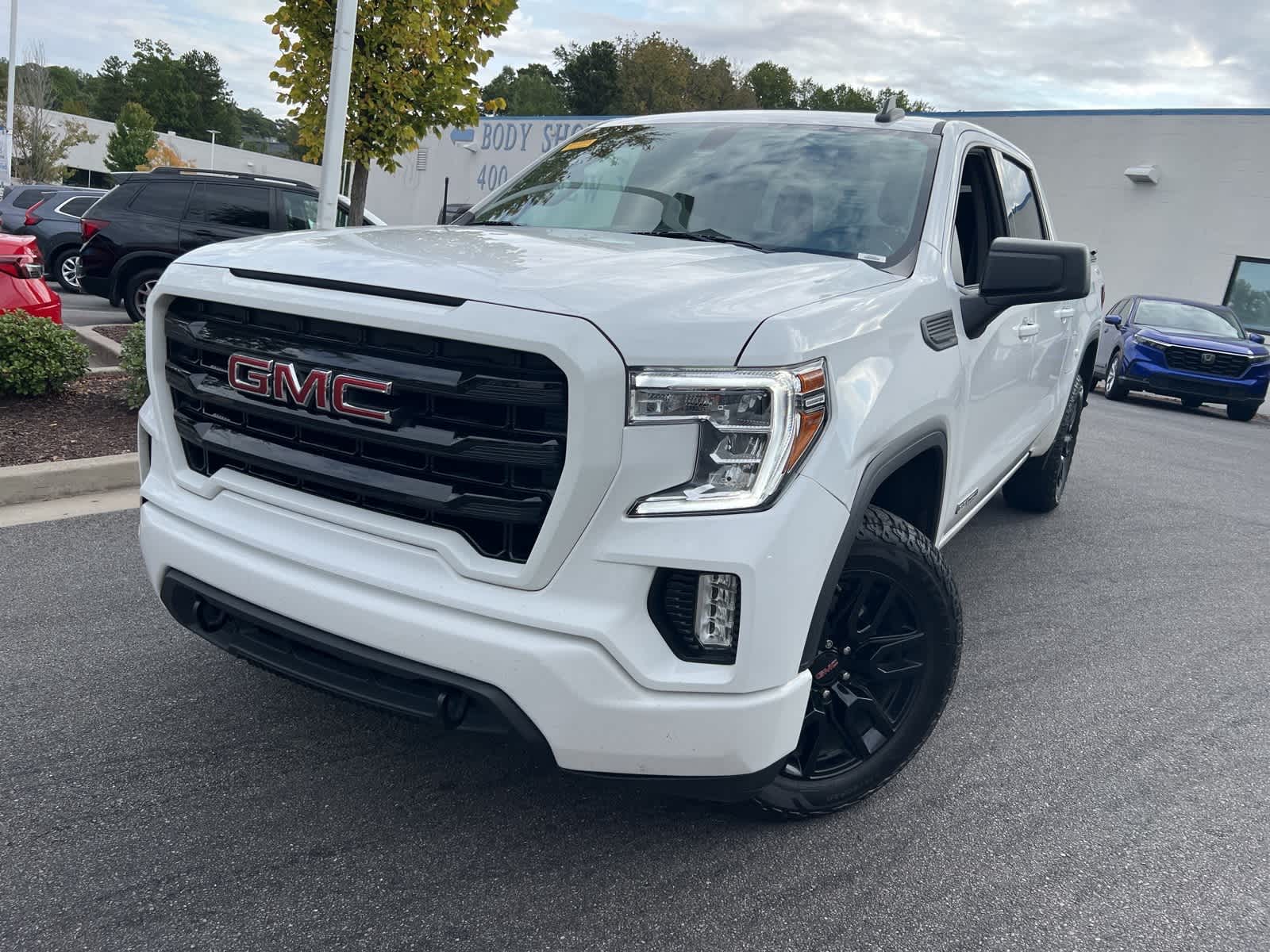 Thumbnail: 2022 GMC Sierra 1500 - 1
