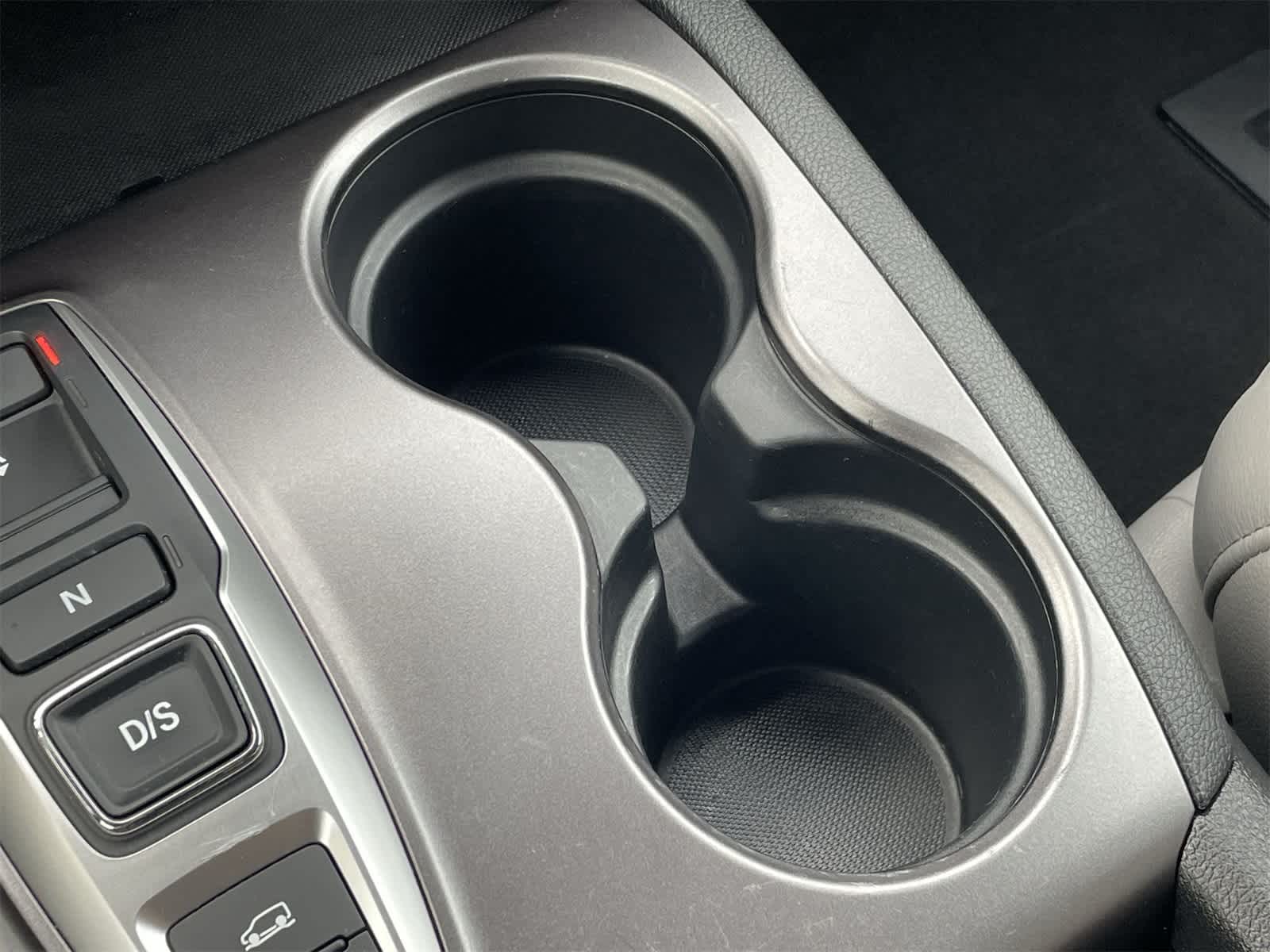 Thumbnail: 2019 Honda Passport - 10