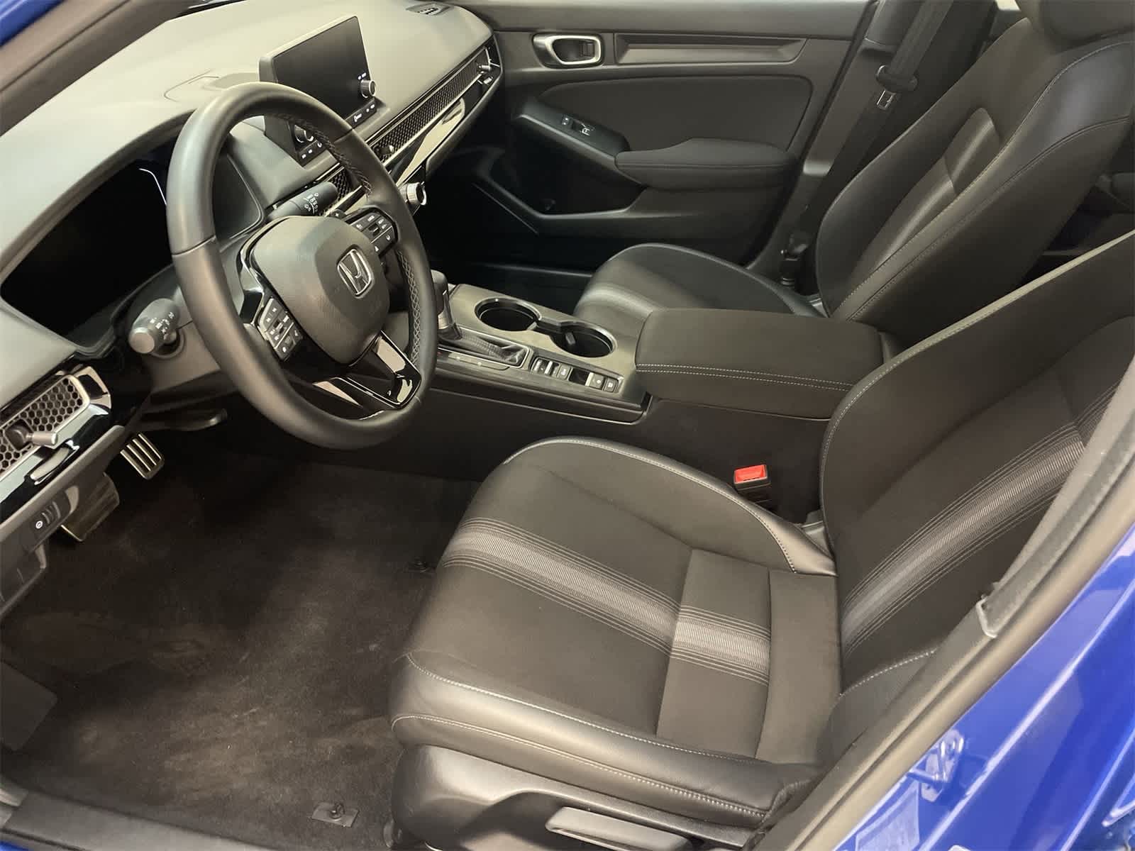 Thumbnail: 2024 Honda Civic - 16