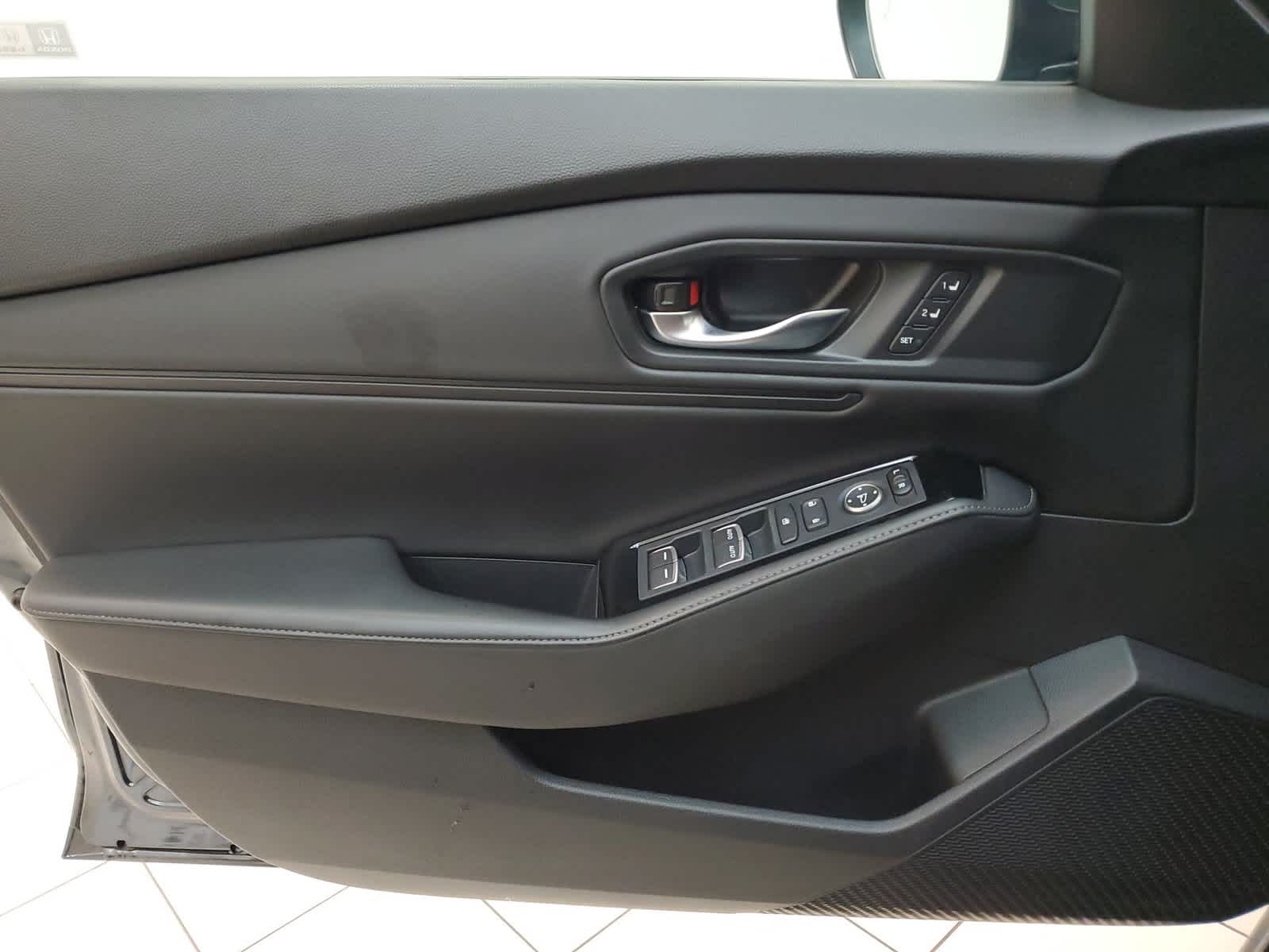2024 Honda Accord Hybrid Touring - Photo 17
