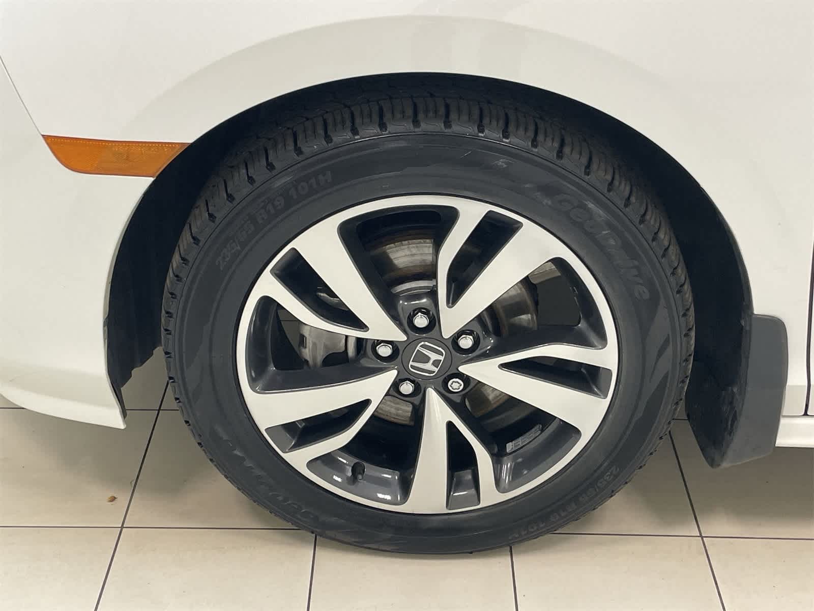 Thumbnail: 2024 Honda Odyssey - 25