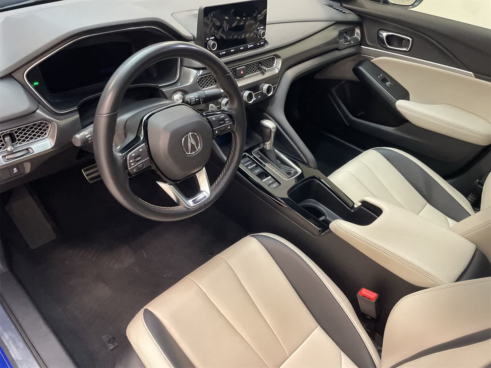 Thumbnail: 2023 Acura Integra - 2