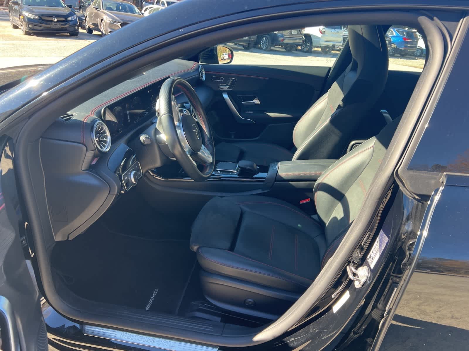 Thumbnail: 2022 Mercedes-Benz CLA - 18