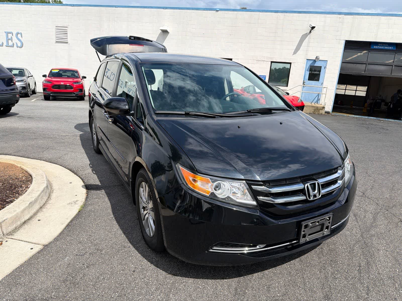 Thumbnail: 2016 Honda Odyssey - 13