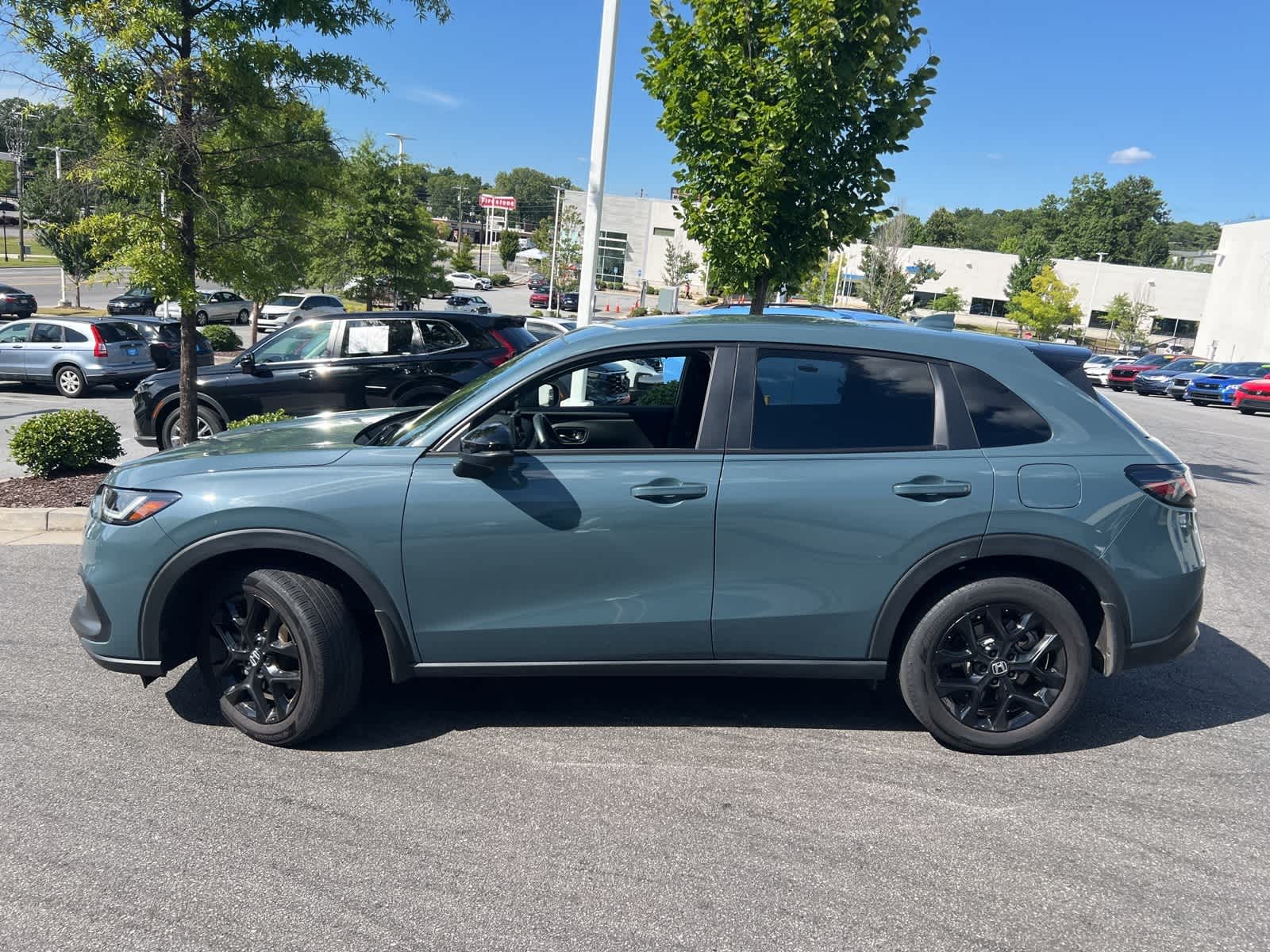 Thumbnail: 2023 Honda HR-V - 6