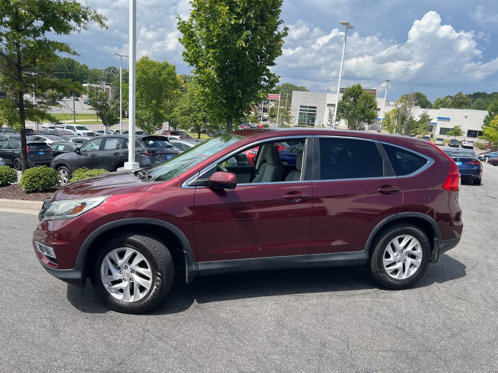 Thumbnail: 2015 Honda CR-V - 6