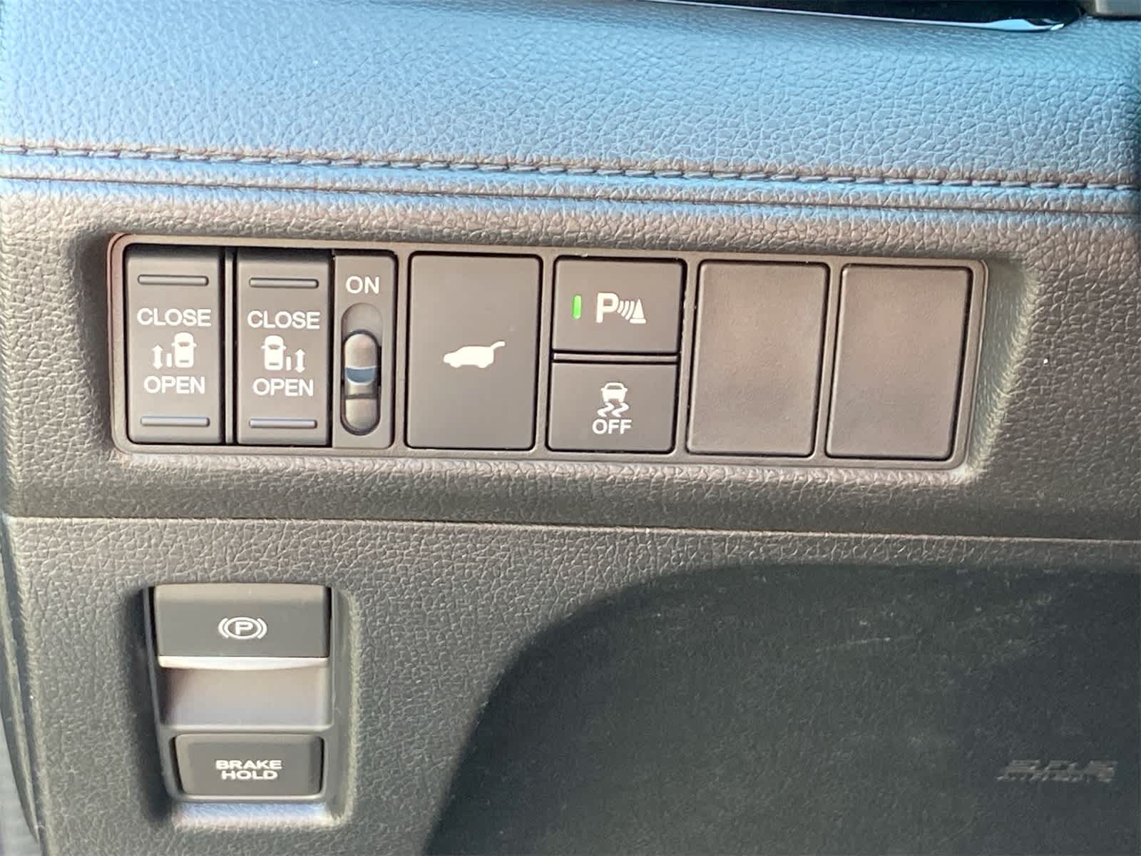 Thumbnail: 2026 Honda Odyssey - 27