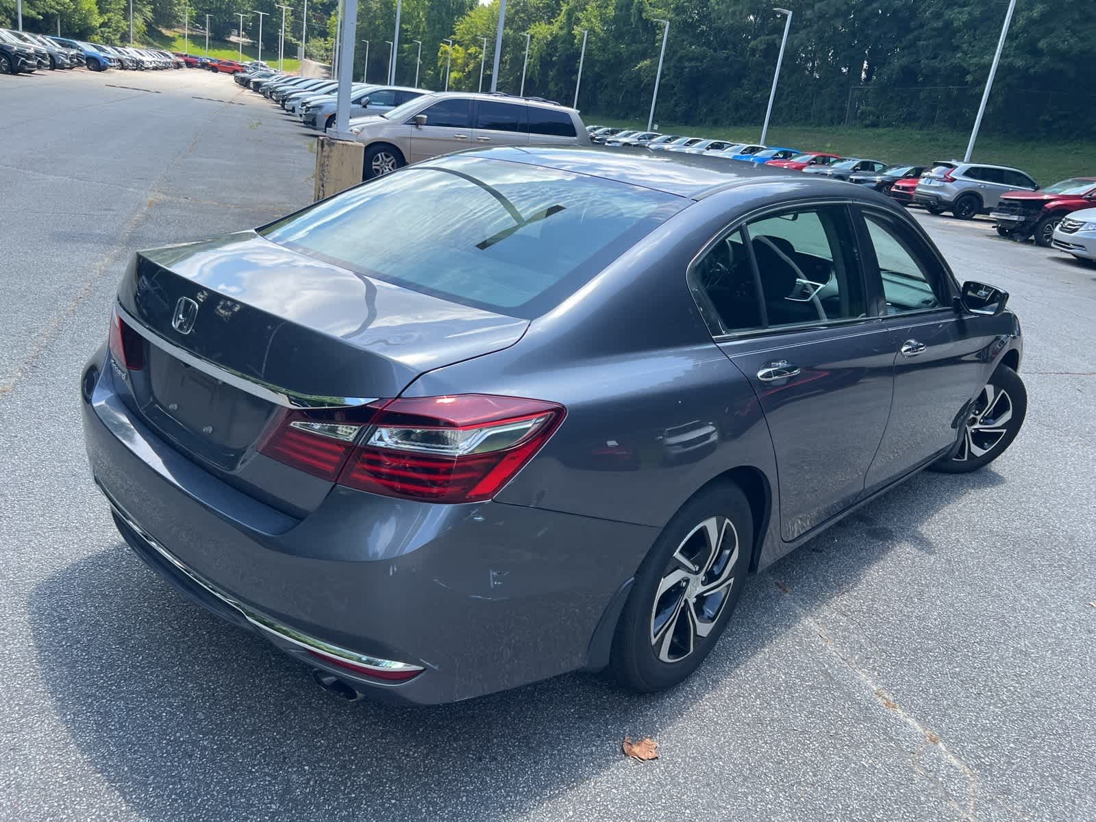 Thumbnail: 2016 Honda Accord - 10