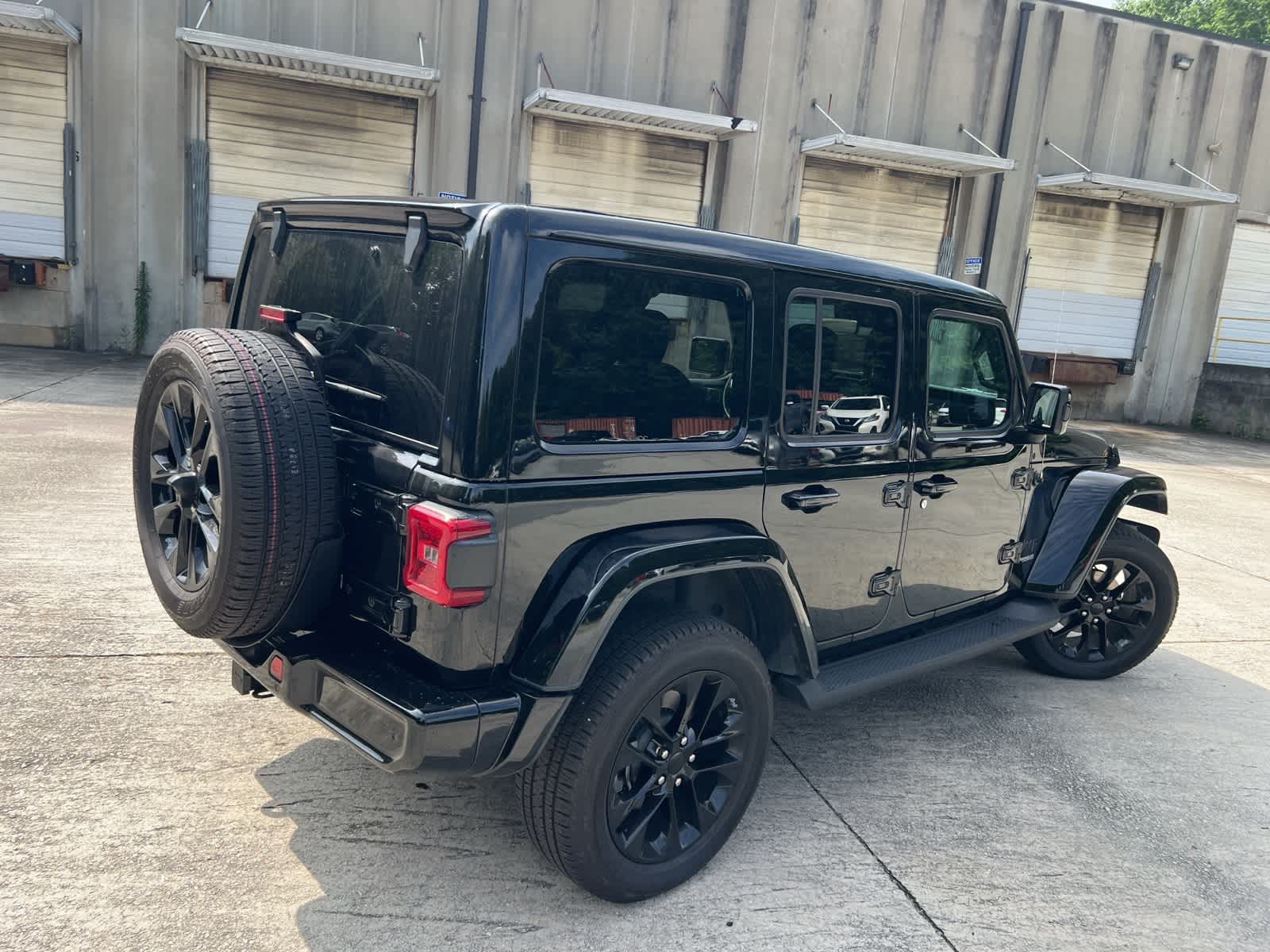 Thumbnail: 2021 Jeep Wrangler - 9