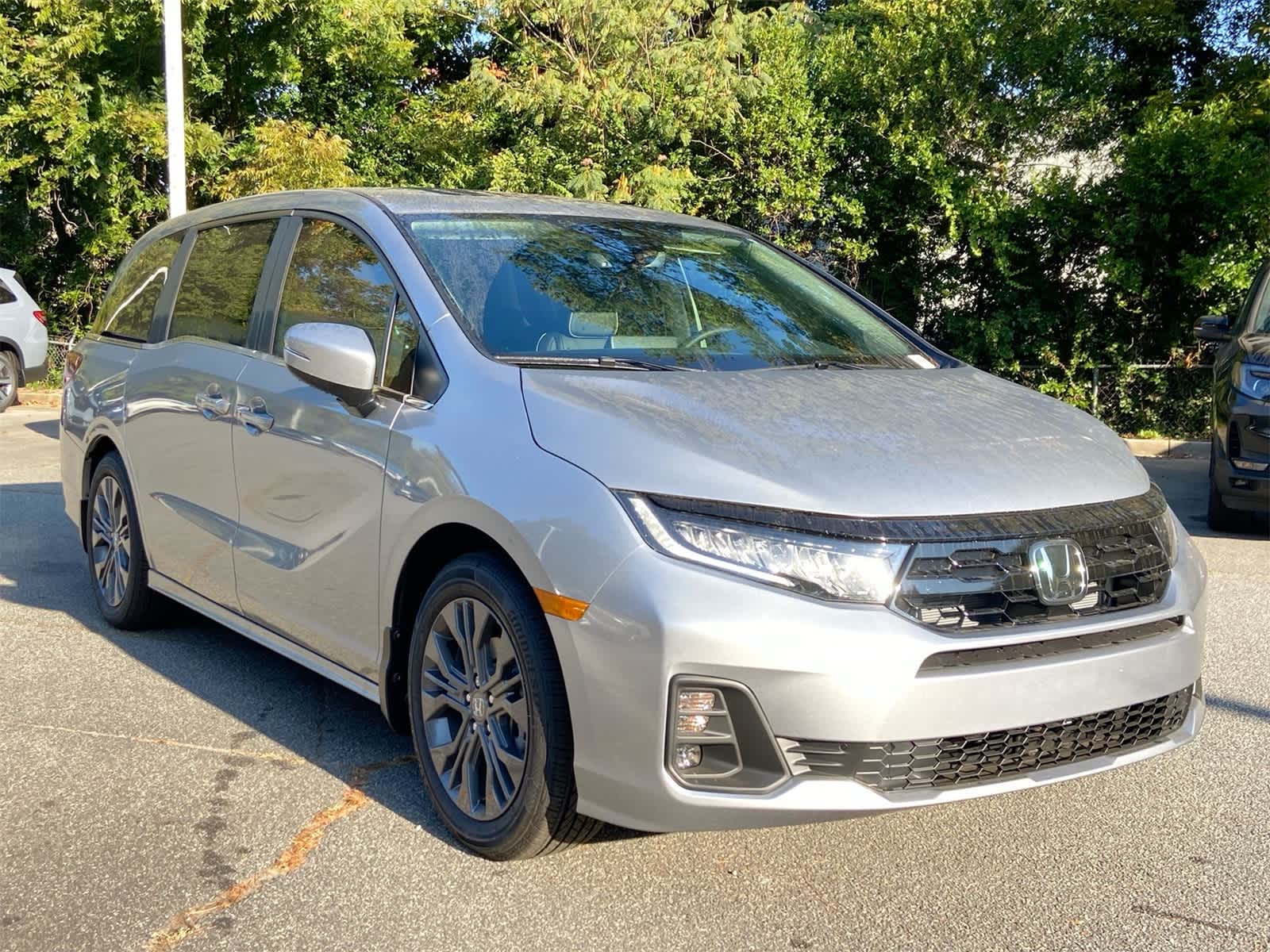 Thumbnail: 2026 Honda Odyssey - 5