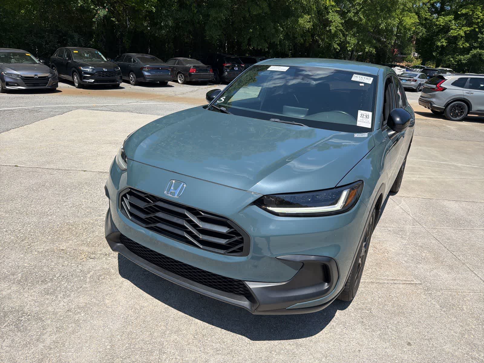 Thumbnail: 2025 Honda HR-V - 4