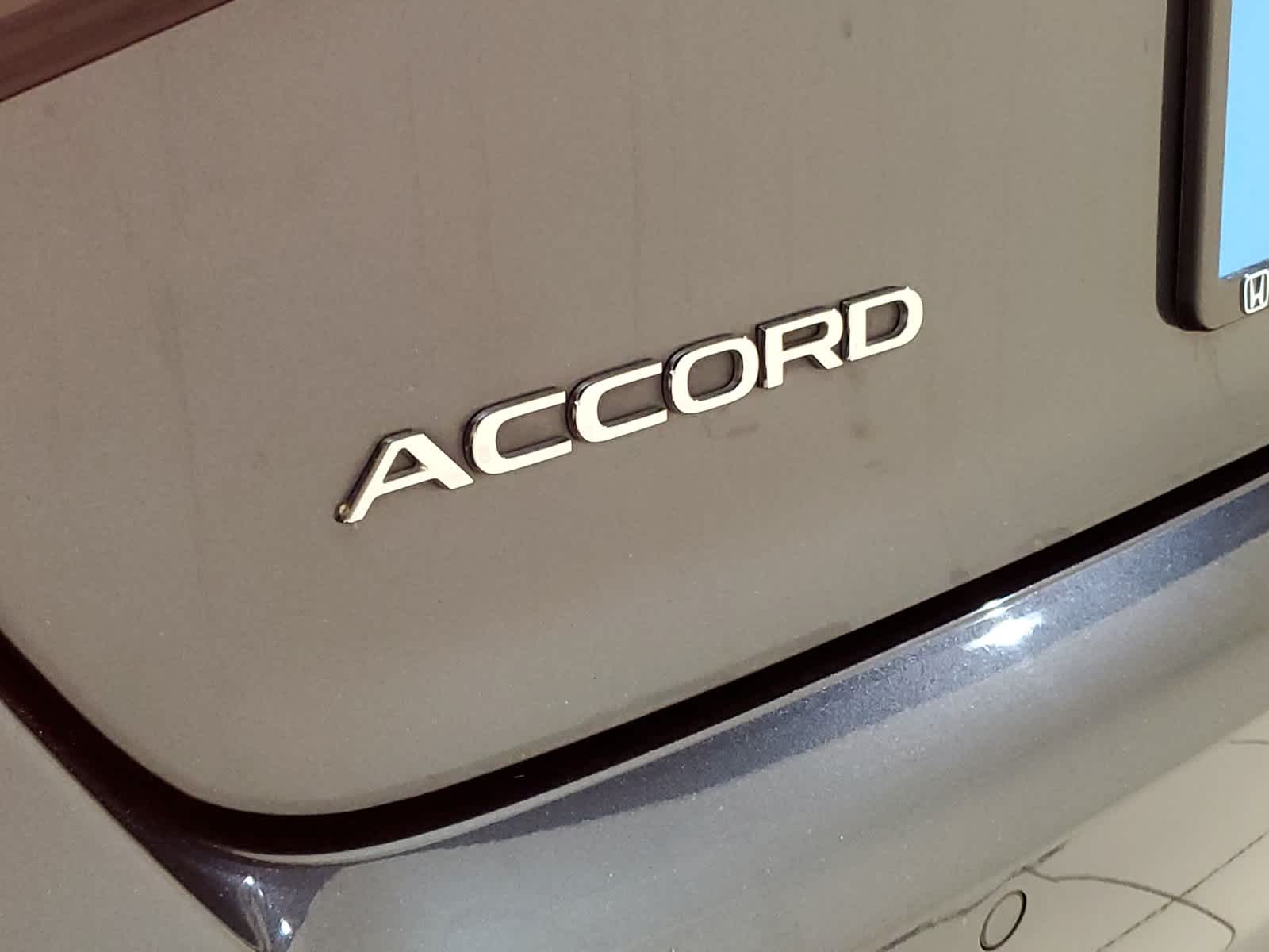 2024 Honda Accord Hybrid Touring - Photo 23