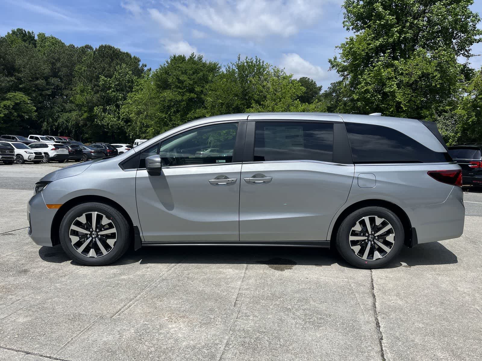 Thumbnail: 2026 Honda Odyssey - 2
