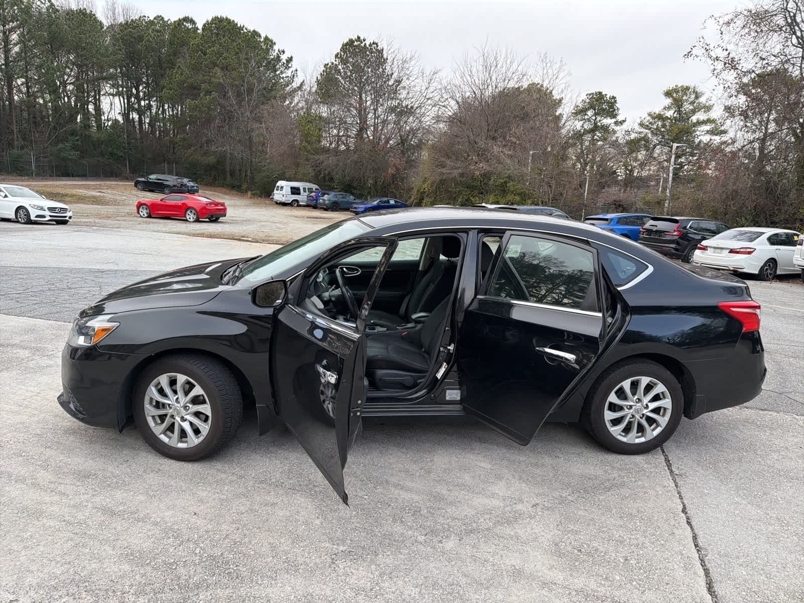 Thumbnail: 2018 Nissan Sentra - 17