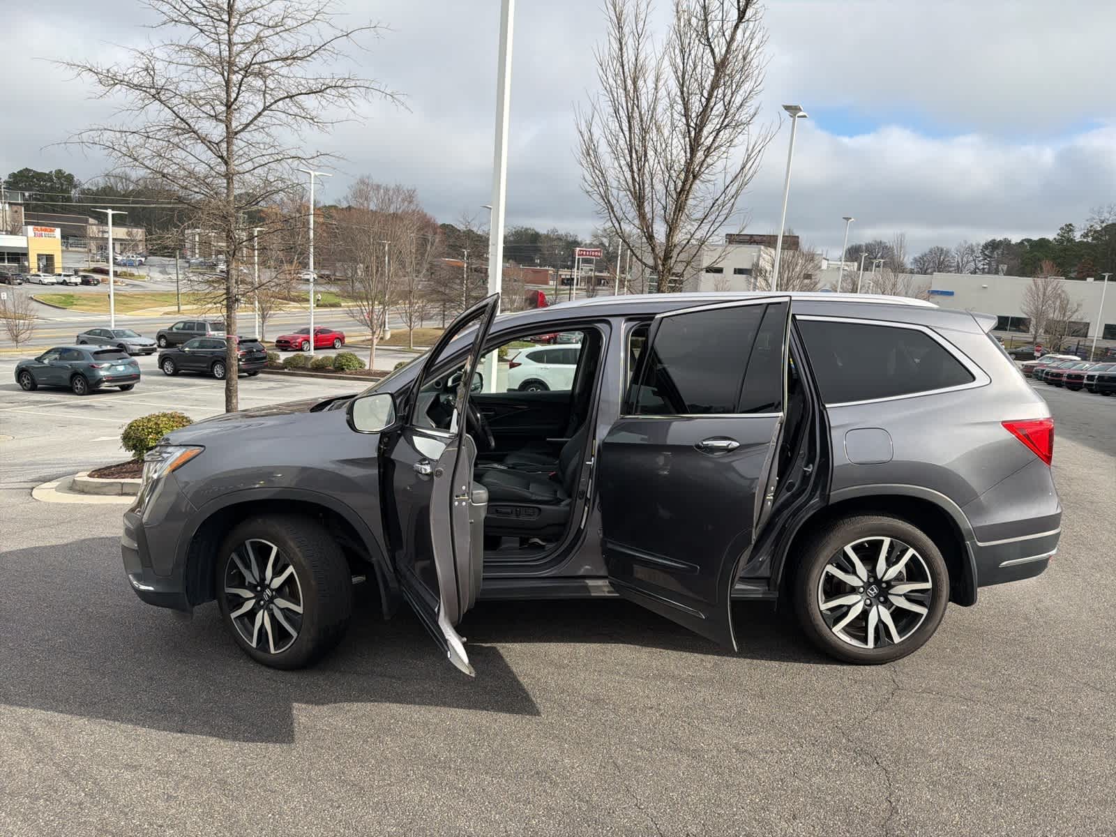 Thumbnail: 2022 Honda Pilot - 17