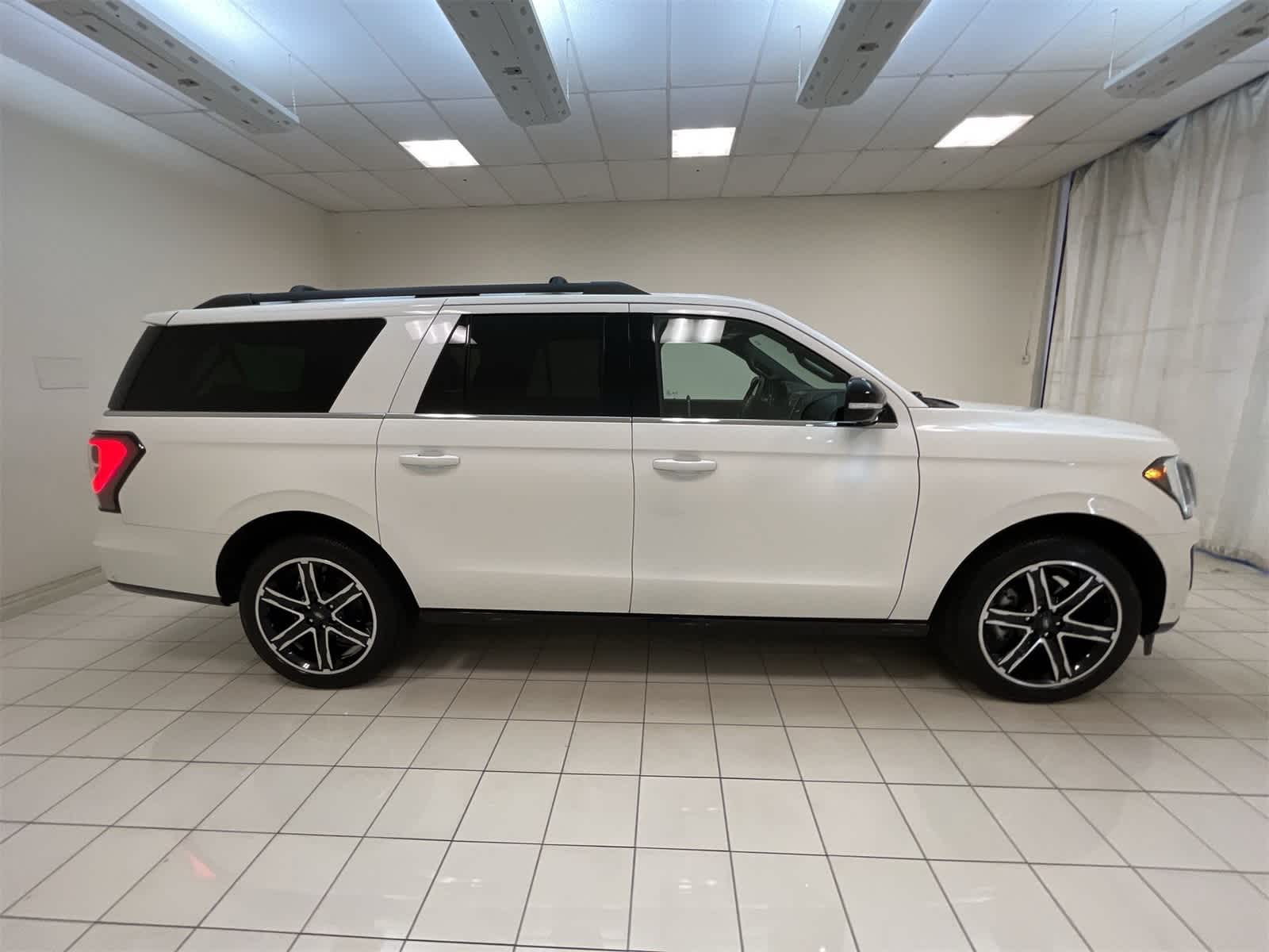 Thumbnail: 2020 Ford Expedition MAX - 29