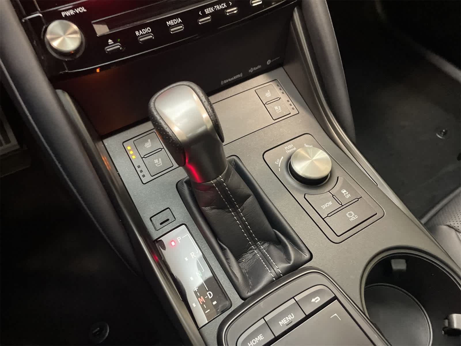 Thumbnail: 2024 Lexus IS - 9