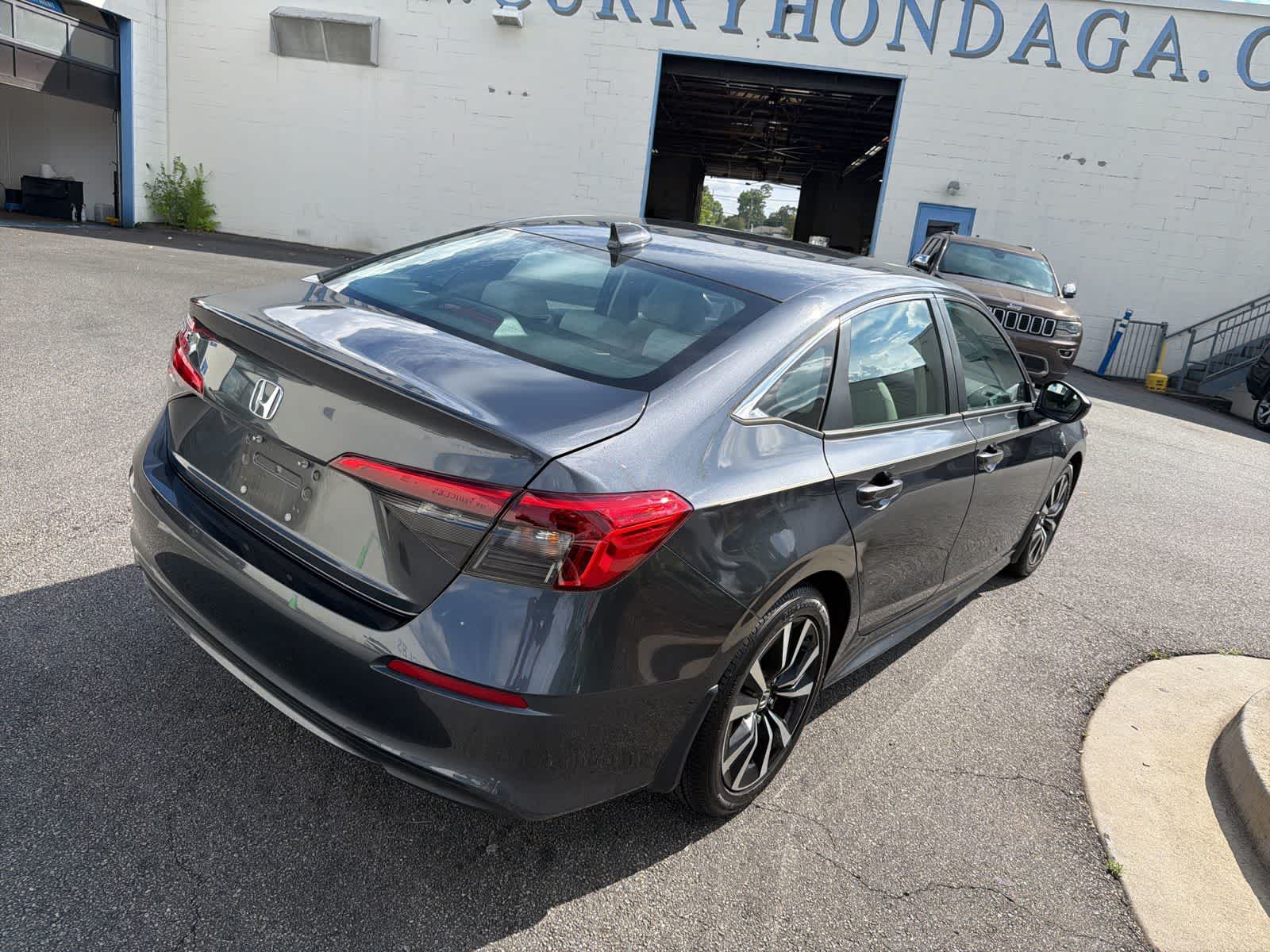 Thumbnail: 2023 Honda Civic - 11