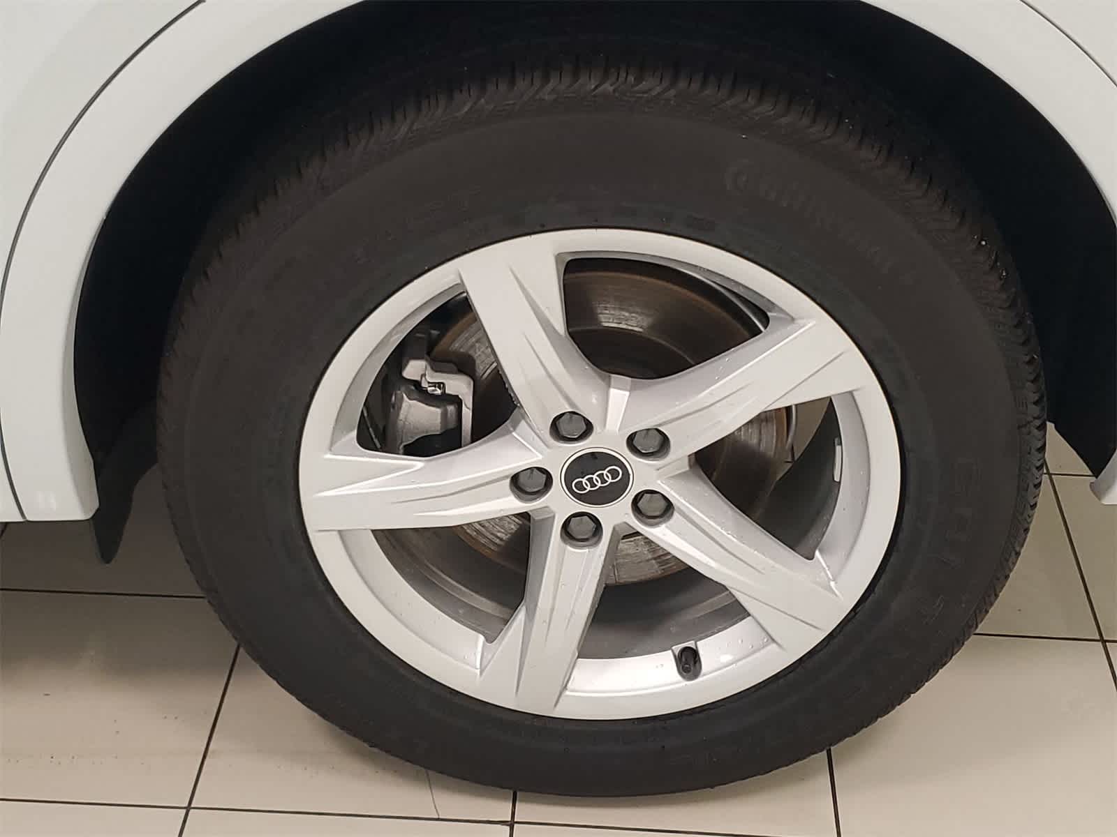 Thumbnail: 2024 Audi Q5 - 24