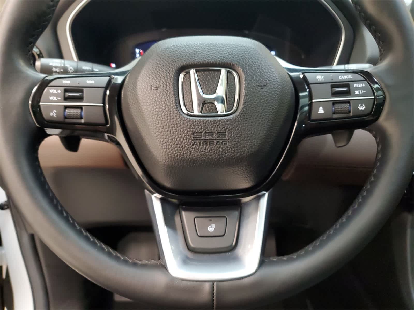 Thumbnail: 2025 Honda Pilot - 12