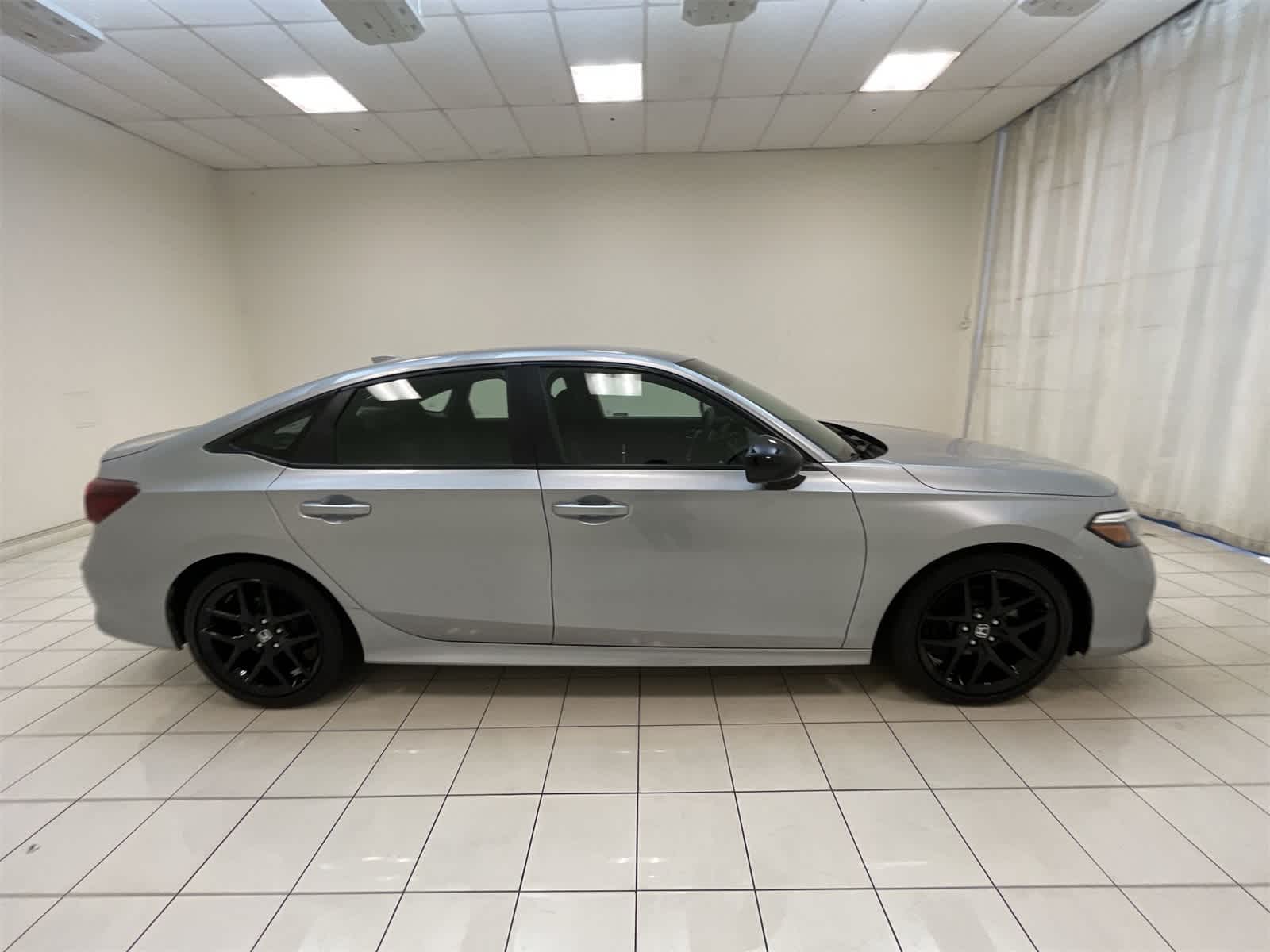 Thumbnail: 2025 Honda Civic - 24