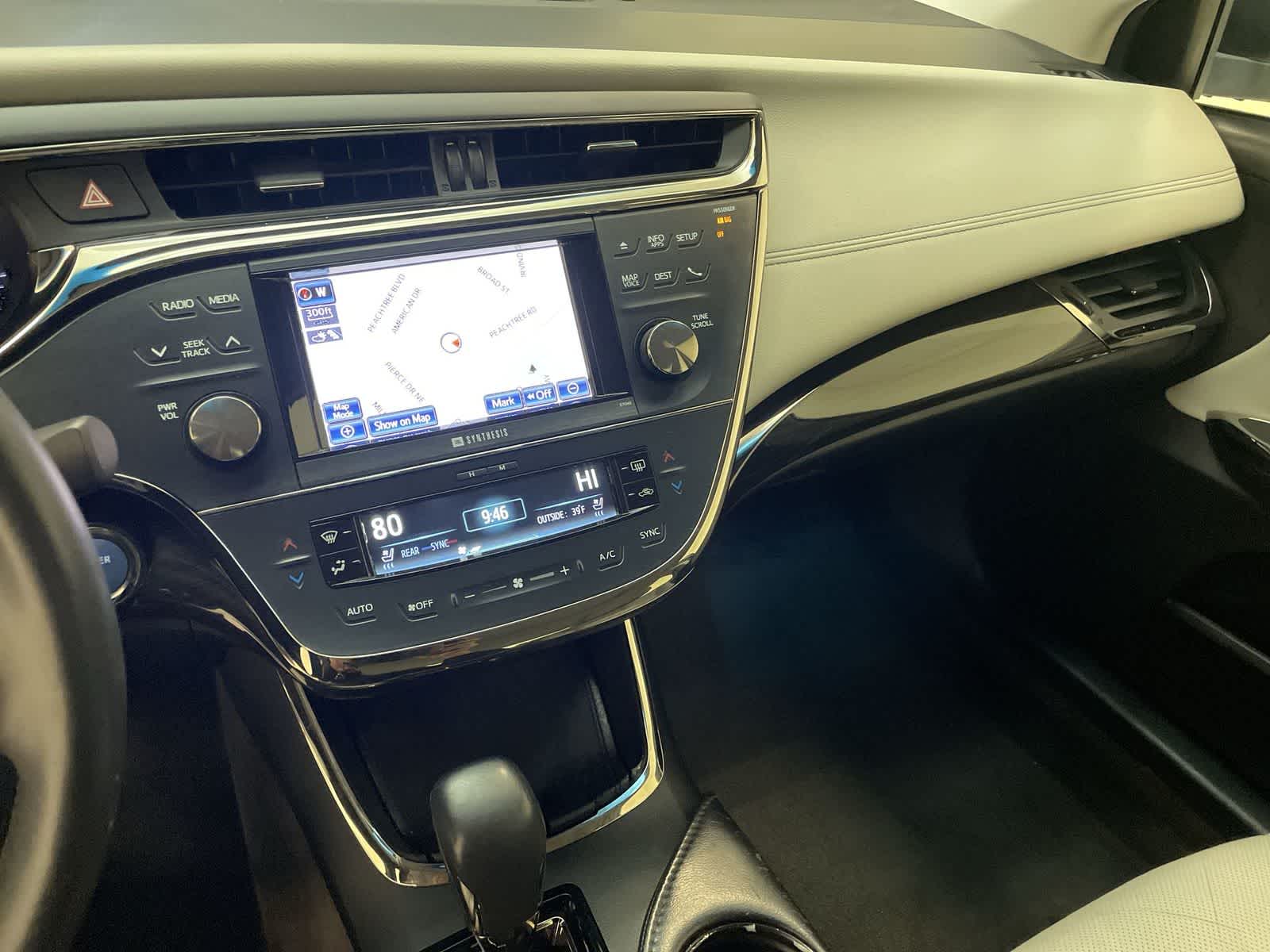 Thumbnail: 2014 Toyota Avalon - 30