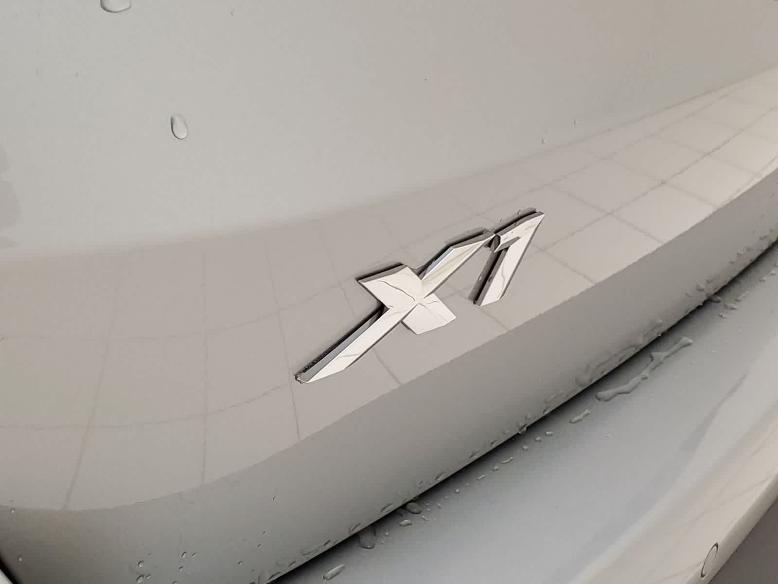 Thumbnail: 2025 BMW X1 - 24