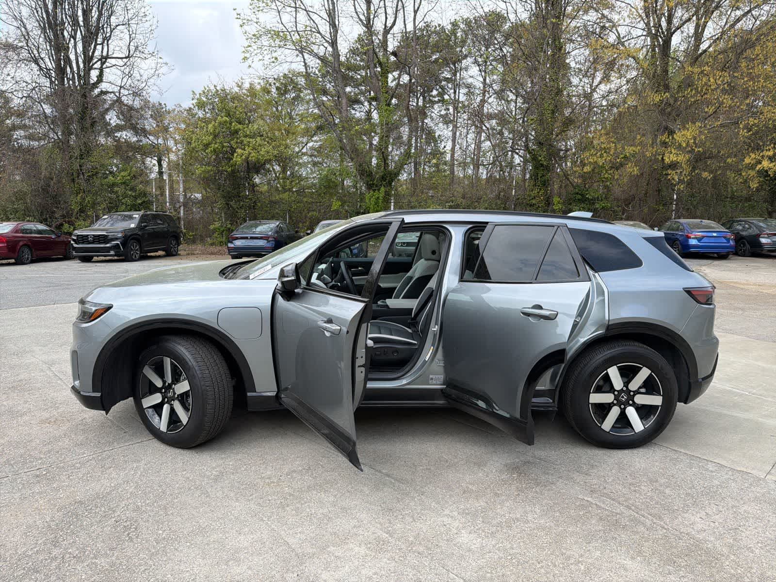 Thumbnail: 2025 Honda Prologue - 17