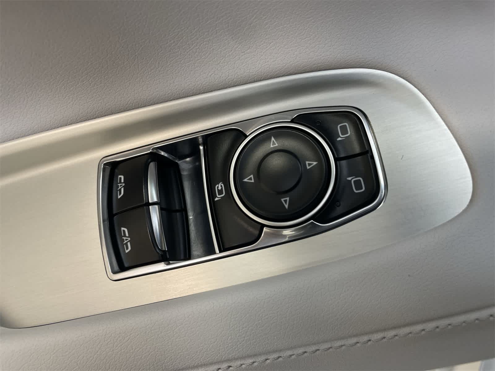 Thumbnail: 2022 Chevrolet Corvette - 17