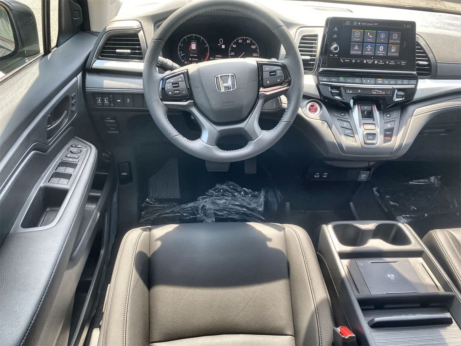 Thumbnail: 2026 Honda Odyssey - 11