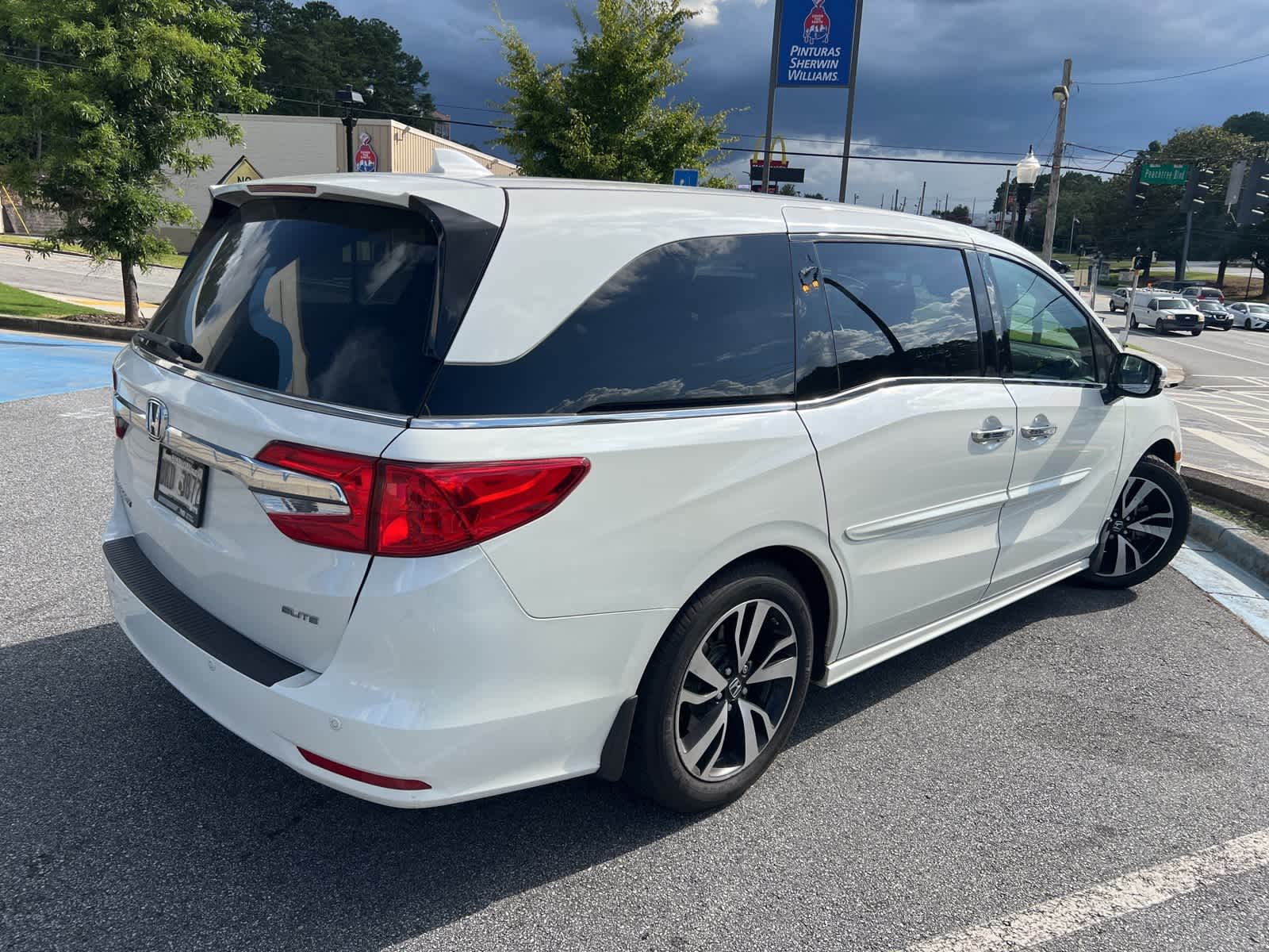 Thumbnail: 2019 Honda Odyssey - 3
