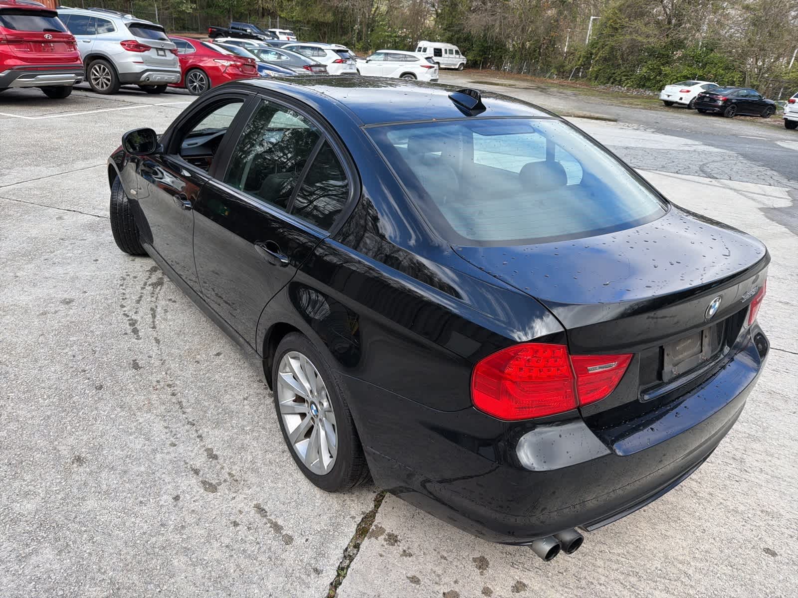 Thumbnail: 2011 BMW 3 Series - 8