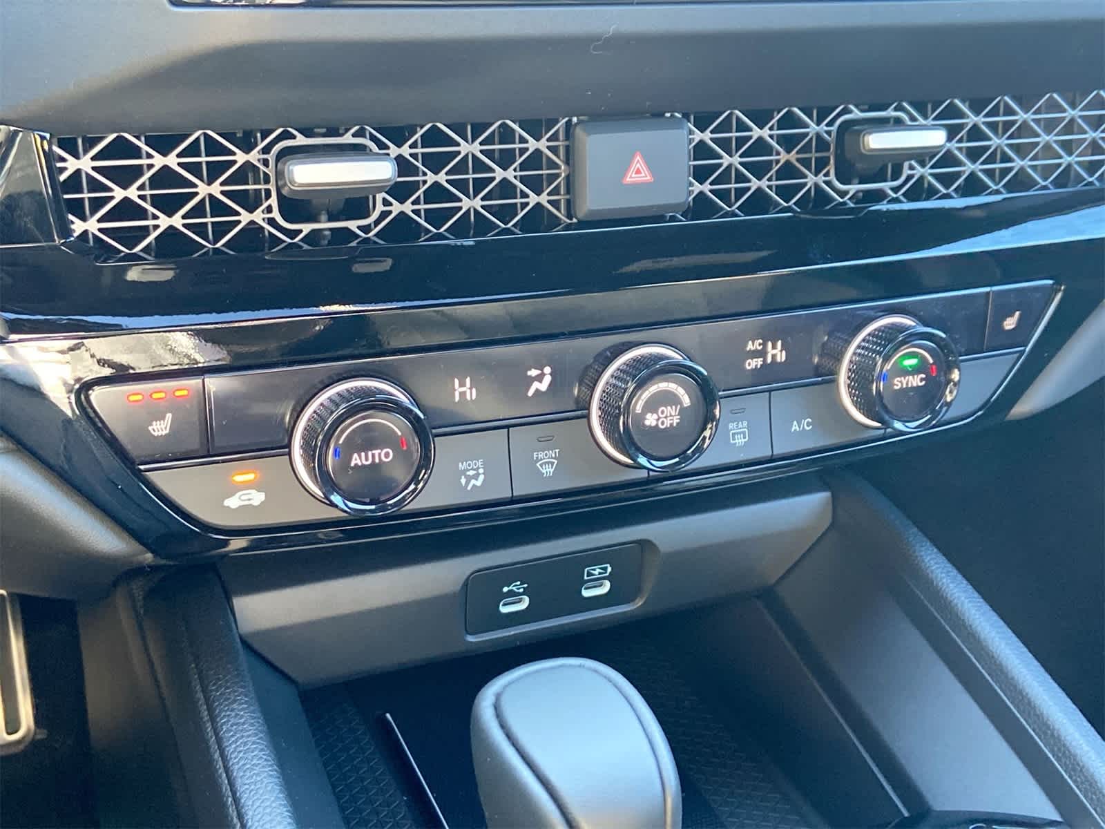 Thumbnail: 2025 Honda Accord - 25