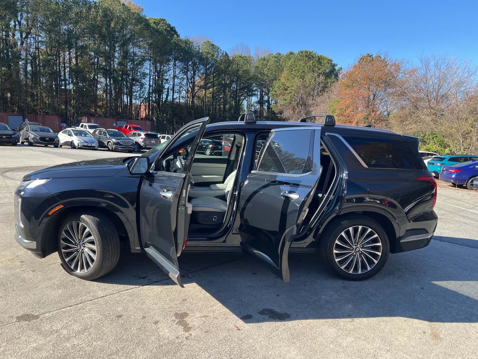 Thumbnail: 2023 Hyundai Palisade - 18