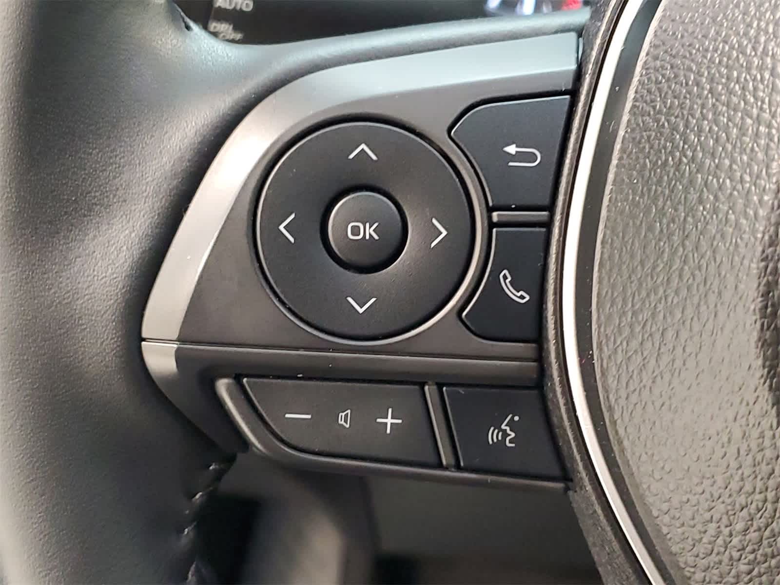 Thumbnail: 2024 Toyota Corolla Cross - 11